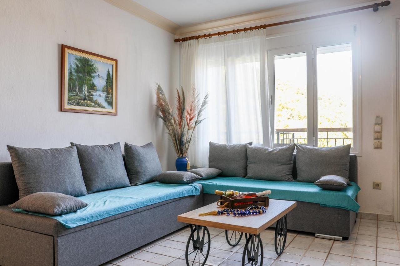 Villa Mitzelos Moni Evaggelistrias Extérieur photo