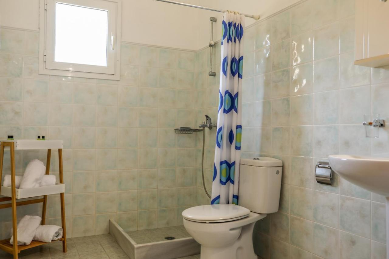 Villa Mitzelos Moni Evaggelistrias Extérieur photo